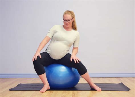 pregnancy exercise on yoga ball